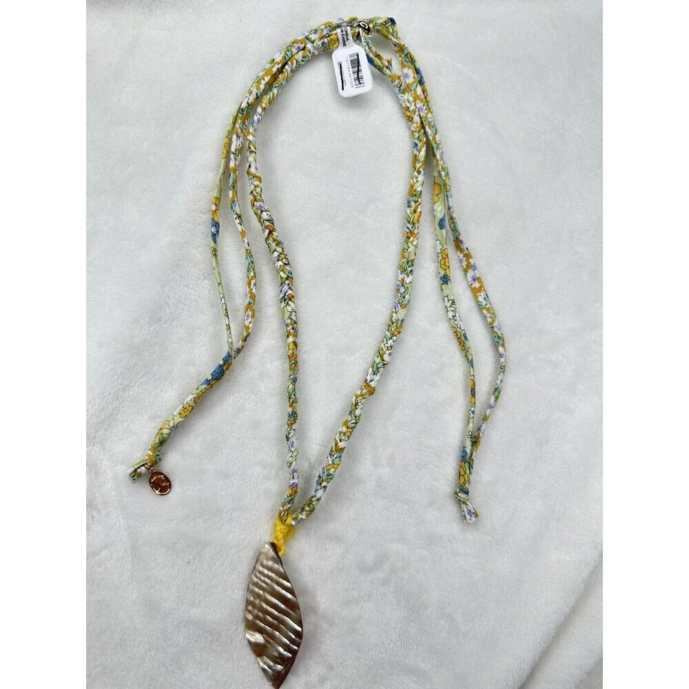 NEW Free People Ariana Ost The Era Strand Necklace Shell Pendant Bohemian Beach